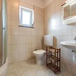 Daire Two-bedroom In Vir