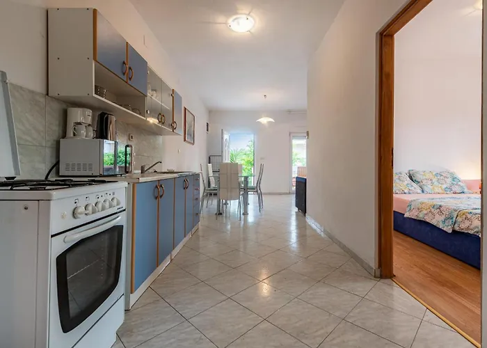 Two-bedroom In Apartment *