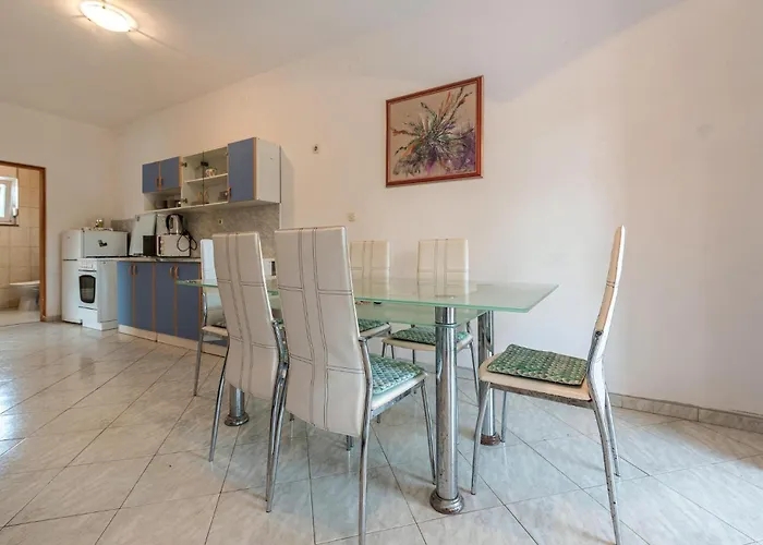 Two-bedroom In Vir