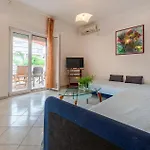 Two-bedroom In Vir